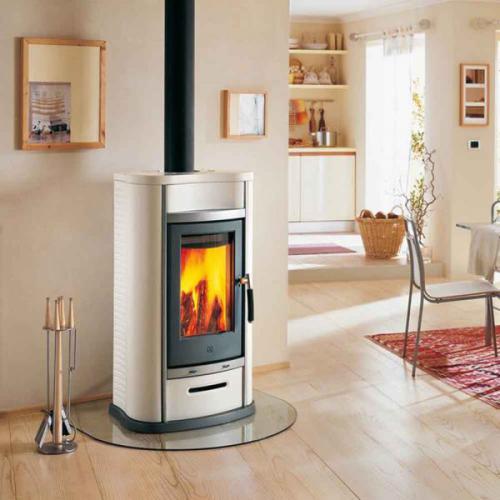 E920 FREESTANDING WOOD BURNING FIREPLACE STOVE CALORE SUSTAINABLE ENERGY-600x600